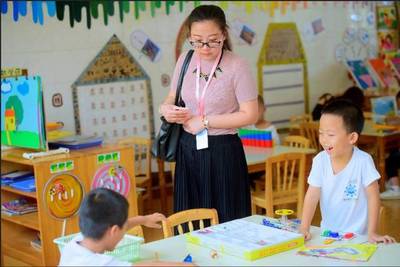 开放展特色 交流促发展--记厦门海沧实验幼儿园市级开放观摩活动