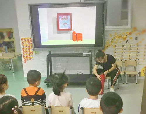 强化安全意识,提升安全素养 吾二幼消防安全月主题活动报道